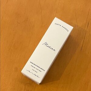 Earth Harbor Marina Brightening Serum